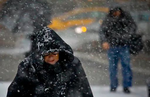 5500万人或迎刺骨低温，美国中东部各州面临，潜在大暴雪！