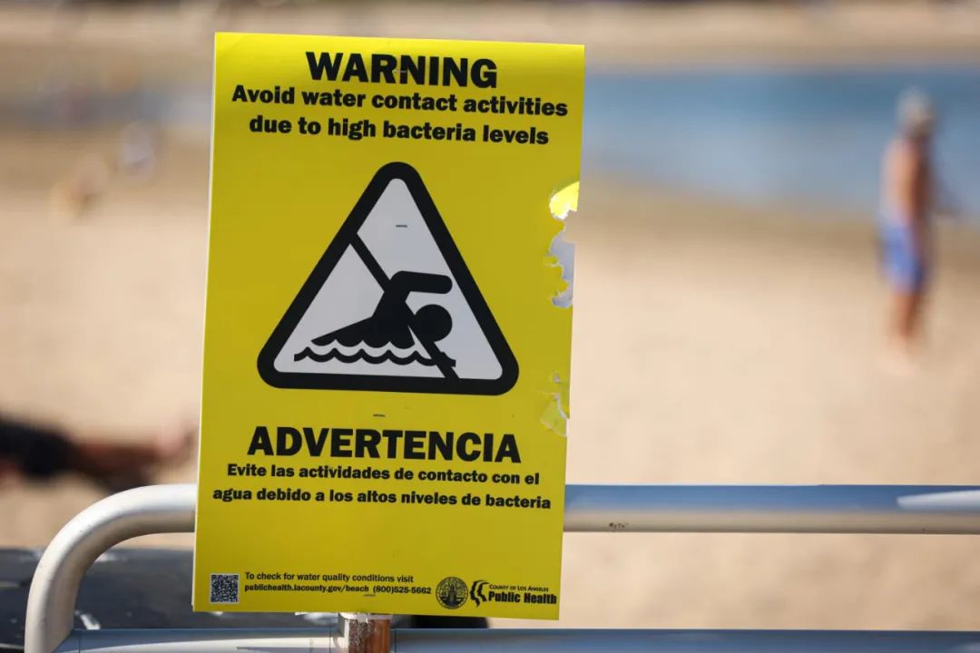 全国近100个海滩关闭或发出游泳禁令