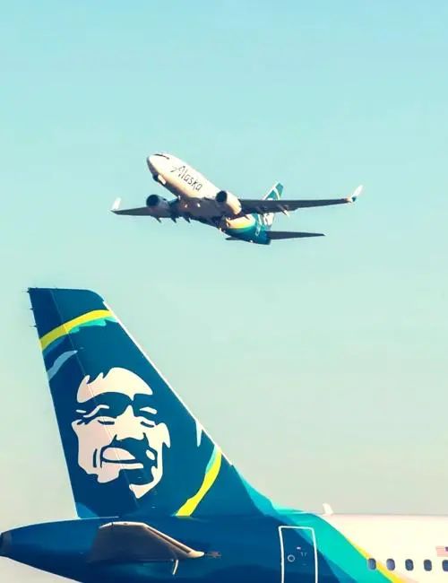 阿拉斯加航空因IT故障一度全线停飞 警告更多航班中断