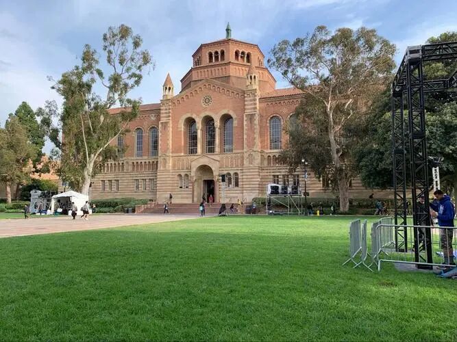 金藤留学 的想法: ucla直录,你心动吗?