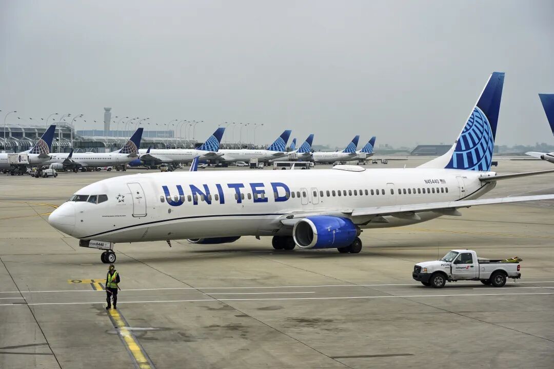 花钱买清静？美联航拟推出“中间空置”新座位布局